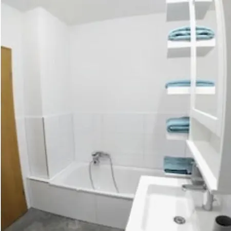 Exklusive Mit Terasse Und Garten In Einbeck, Zentrum! Neu!! *